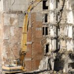 Demolarea structurilor subterane: provocări și soluții tehnice